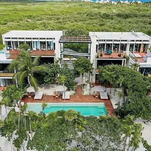 https://tulsayab-luxury-development.tulum-hotels.net